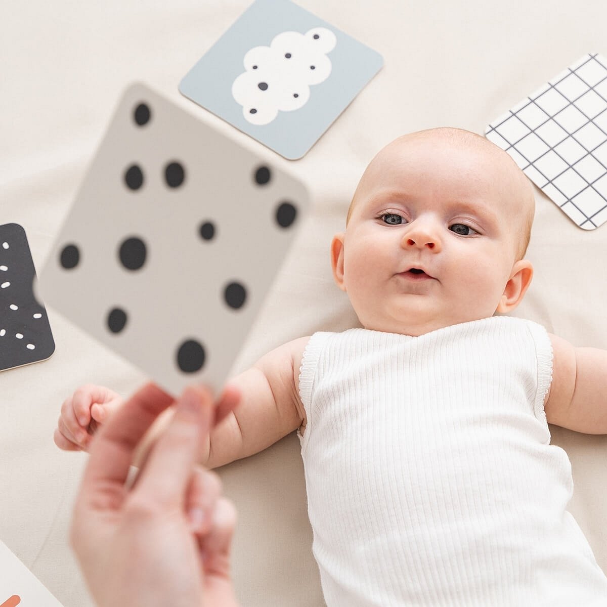 Done by Deer Foremki Silikonowe Happy Clouds Blue 3szt. foremki-silikonowe-do-lunchboxow-zestaw-3-szt-happy-clouds-powder-done-by-deer