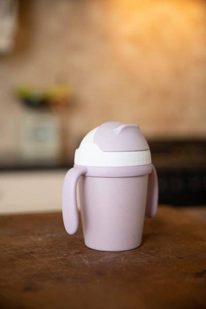 Bo Jungle Kubek do Picia ze Słomką BioPlastik CPLA Pink 