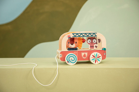 Lilliputiens Drewniany wózek do ciągnięcia Wóz strażacki Lew Jack 12 m+