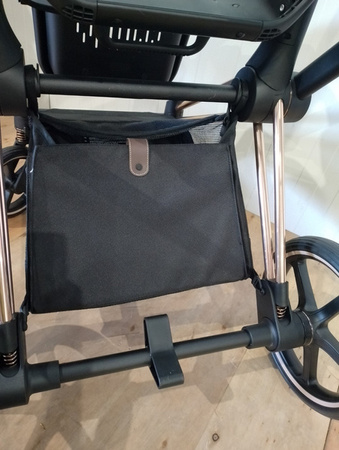 [OUTLET] Cybex Priam 4.0 Rama w Zestawie Ze Stelażem Siedziska Rose Gold