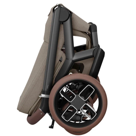 Maxi-Cosi Fame Wózek Spacerowy Twillic Truffle