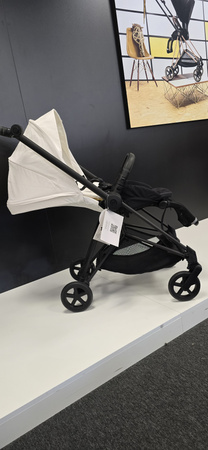 [OUTLET] Cybex Mios 3.0 Wózek Spacerowy Off White Rama Matt Black