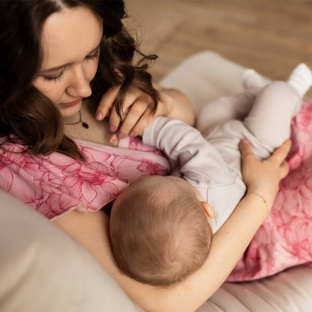 Eevi Emily Koszula Ciążowa Różowa w Kwiaty Rozmiar XL