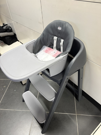 [OUTLET] Chicco Crescendo Up Krzesło do Karmienia Etna Black Re-Lux 