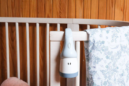 USZKODZONE OPAKOWANIE BEABA Lampka nocna LED przenośna z latarką Pixie 90h świecenia Blue