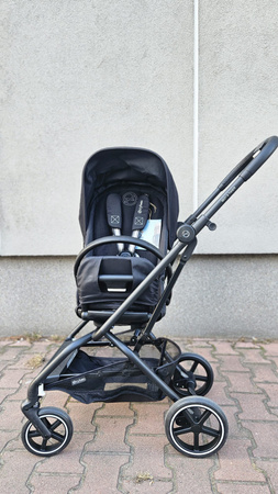 [OUTLET] Cybex Eezy S Twist Plus 2 Wózek Spacerowy Rama Czarna Magic Black