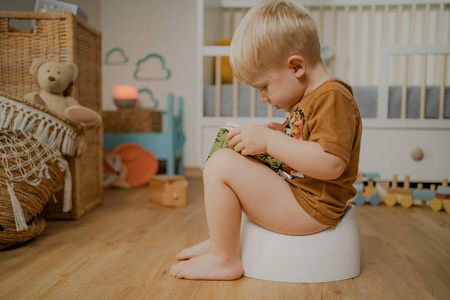 Tega Teggi Nocnik Ergonomiczny Szary/Biały