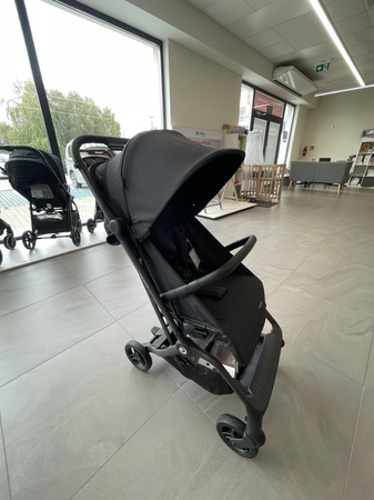[OUTLET] Tutis Jogo Wózek Spacerowy 145 Black