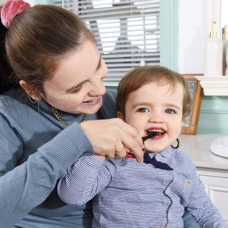 Mombella Szczoteczka Treningowa Biedronka Dori 10-12 miesięcy