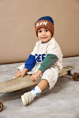 Lassig Bluza z bawełny organicznej GOTS Little Gang Free milky 4-6 lat