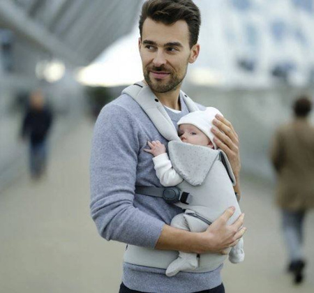 BeSafe IZI Haven Basic Nosidełko Dla Dziecka Czarne