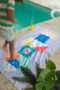 QUUT Dwustronny ręcznik plażowy PlayTowels L (180 x 100cm) Hopscotch