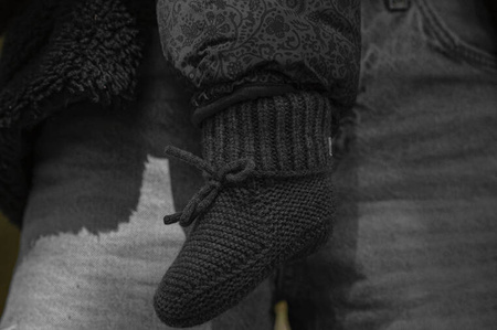 Lodger Buciki niechodki z wełny merino 100% grafitowe Pigeon 0-6 m