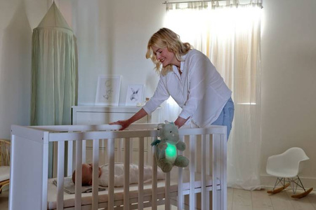 Cloud B Szumiący Smok z Czujnikiem Ruchu i Pozytywką Drake The Dragon