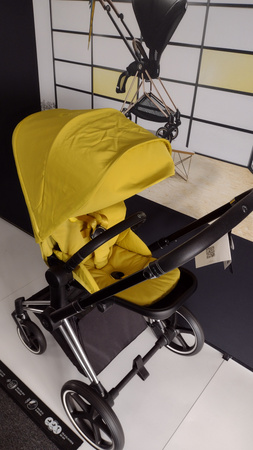 [OUTLET] Cybex Priam 4.0 Mustard Yellow - stelaż Chrome Black
