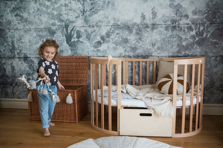 [OUTLET] Waldin Łóżeczko Dziecięce Owalne 7w1 z Materacem Natural