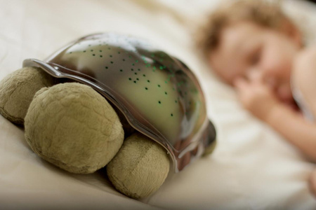 Cloud B Twilight Turtle Lampka Z Projekcją Świetlną Żółw Classic Mocha