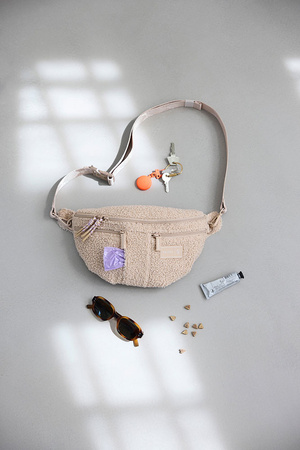 PALOPA Torebka nerka na smakołyki dla psa Emma teddy-fleece beige Edycja limitowana