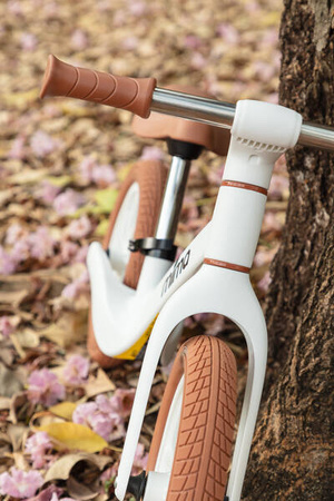 Mima Zoom Lite Rowerek Biegowy Zielony / Camel