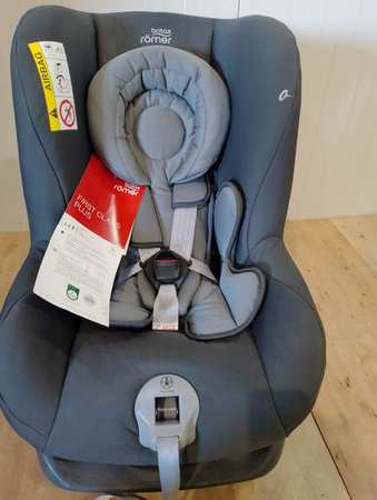 [OUTLET] Britax Romer First Class Plus Fotelik Samochodowy 0-18kg RWF Storm Grey