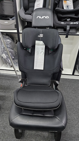 [OUTLET] Britax Kidfix M I-Size Fotelik Samochodowy 15-36 kg Cosmos Black