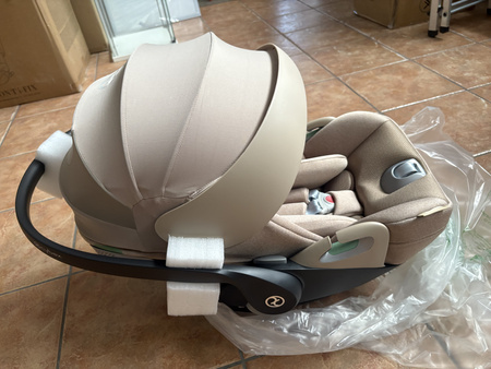 [OUTLET] Cybex Cloud T i-Size Fotelik Samochodowy 0-13kg Plus Cozy Beige