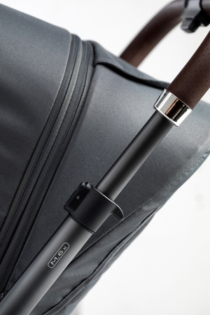 Mast Swiss Design M6x Wózek Spacerowy Volcanic Ash