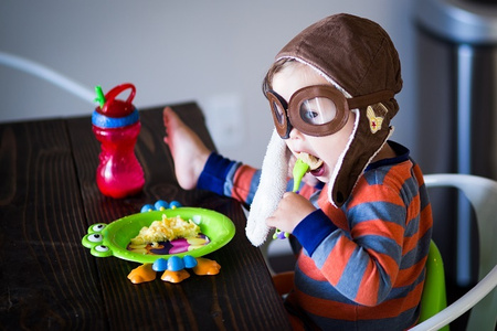 Nuby Talerzyk - Potwór