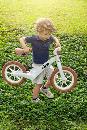 Mima Zoom Lite Rowerek Biegowy Zielony / Camel