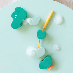 QUUT Klocki piankowe do nawlekania do kąpieli Beedi Croco