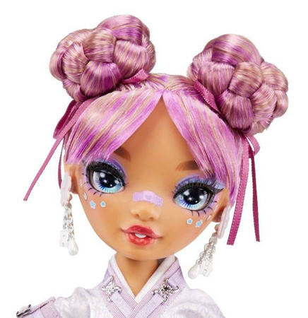 Rainbow High Core Fashion Lalka Modowa z Akcesoriami Lila Tamamoto (Mauve)