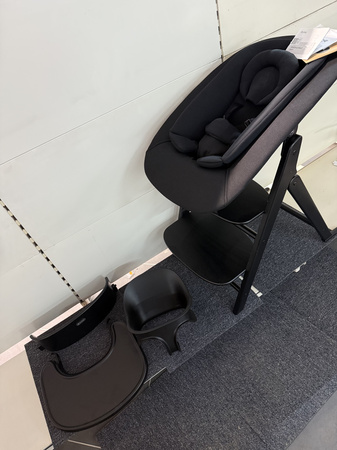 [OUTLET] Cybex Click & Fold Krzesełko Do Karmienia Z Bujakiem i Tacką 4w1 Stunning Black