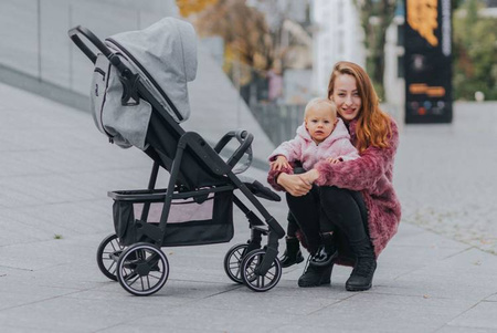 4Baby Moody XXII Wózek Spacerowy 2023 Light Grey