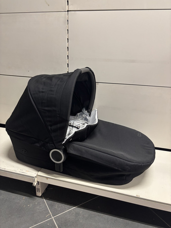 [OUTLET] Cybex GB Maris 2 Gondola Cot  Black