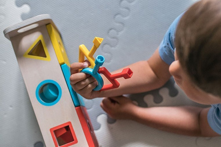 Janod Drewniany sorter z kluczykami Essentiel