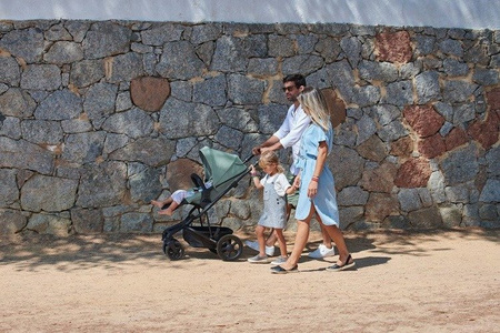 [OUTLET] Easywalker Harvey 2 Wózek głęboko-spacerowy (zawiera stelaż, siedzisko z budką i pałąkiem)  Stone Grey