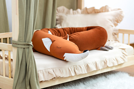 SenLove Poduszka Wałek Ochraniacz do Łóżka Lisek