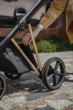 Roan Ivi 2.0 Vintage Wózek Głęboko-Spacerowy Praline