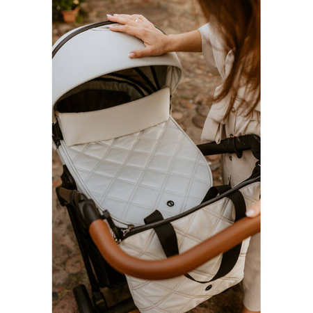 Roan Ivi 2.0 Wózek Głębko-Spacerowy Boho Green + Cybex Aton B2 i-Size Fotelik Samochodowy 0-13kg + Baza One Volcano Black