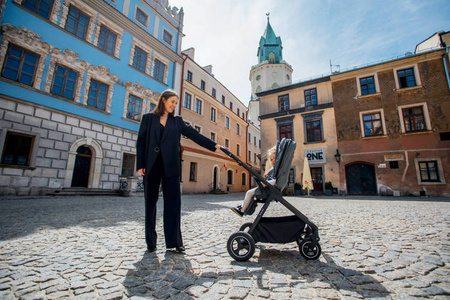 4Baby Everso Wózek Spacerowy Black