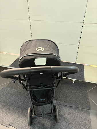 [OUTLET] Cybex Eezy S Twist Plus 2 Wózek Spacerowy Rama Czarna Magic Black