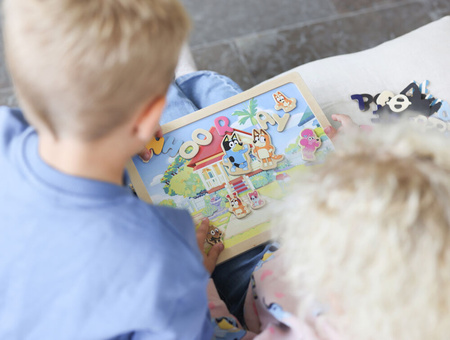 Micki Bluey Dwustronna Magnetyczna Tablica Literki i Obrazki