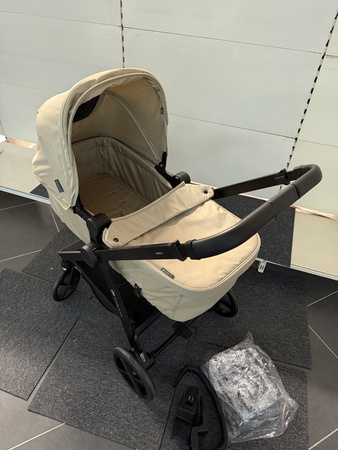 [OUTLET] Kinderkraft Newly Mink Pro 3w1 Wózek Głęboko-Spacerowy + Fotelik Samochodowy 0-13kg Sand Beige