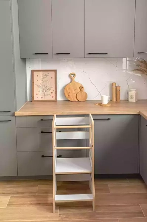 Baby Wood Slim M Kitchen Helper Szary