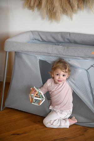 Beaba Łóżeczko turystyczne dwupoziomowe z funkcją kojca 3w1 Eazy sleep Heather grey / Pebble