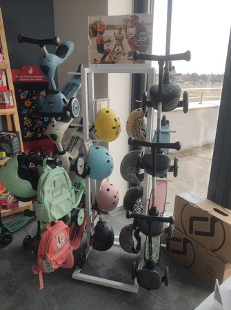 POS marketing ekspozytor SCOOTANDRIDE 2022
