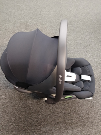 [OUTLET] Cybex Cloud G I - Size Fotelik Samochodowy Magic Black 0-13kg