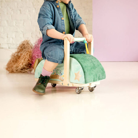 LILLIPUTIENS Drewniany jeździk 2 w 1 z miękkim siedziskiem i torebką Smok Joe 12 m+