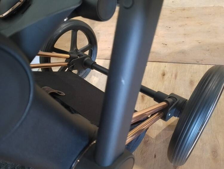 [OUTLET] Cybex Priam 4.0 Rama w Zestawie Ze Stelażem Siedziska Rose Gold