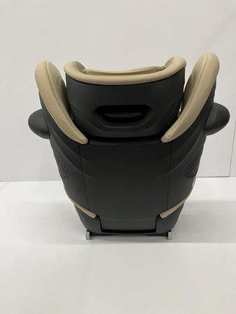 [OUTLET] Cybex Solution G2 i-Fix Fotelik Samochodowy 15-50 kg Almond Beige Plus